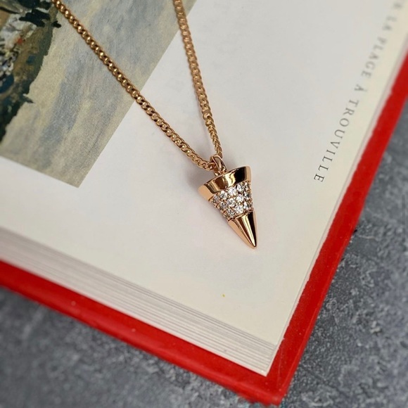 Necklace 18k Gold Plated Jewelry Work Zircon Funnel Model - Picture 1 of 6